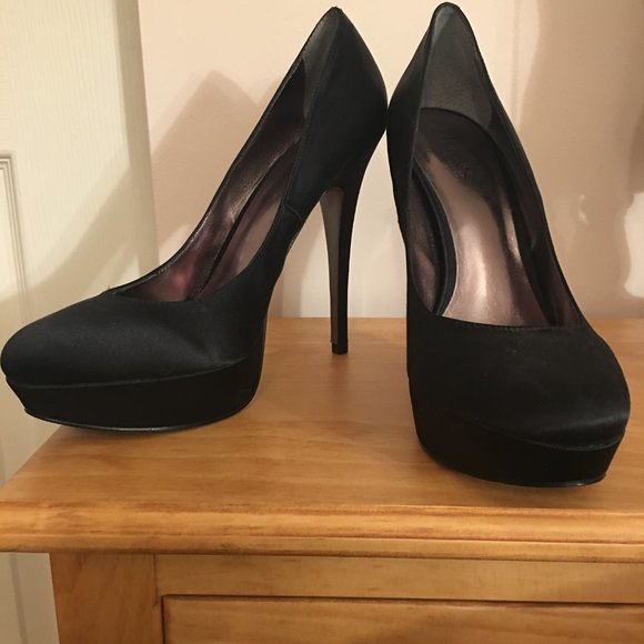 Charles David Shoes - Charles by Charles David Black Satin Pumps